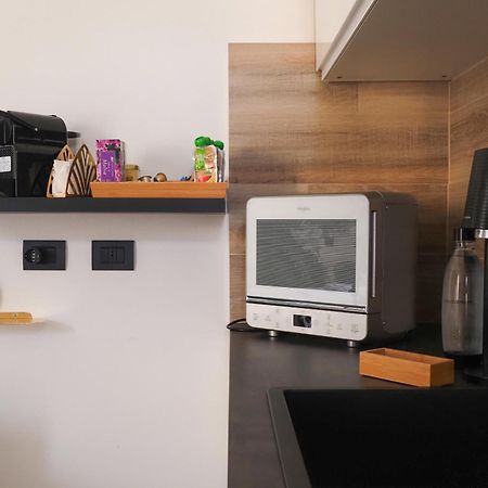 Charming Studio In The Heart Of China Town Mailand Exterior foto